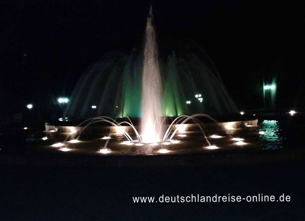 Kurpark bei Nacht von Bad Oeynhausen (www.deutschlandreise-online.de)