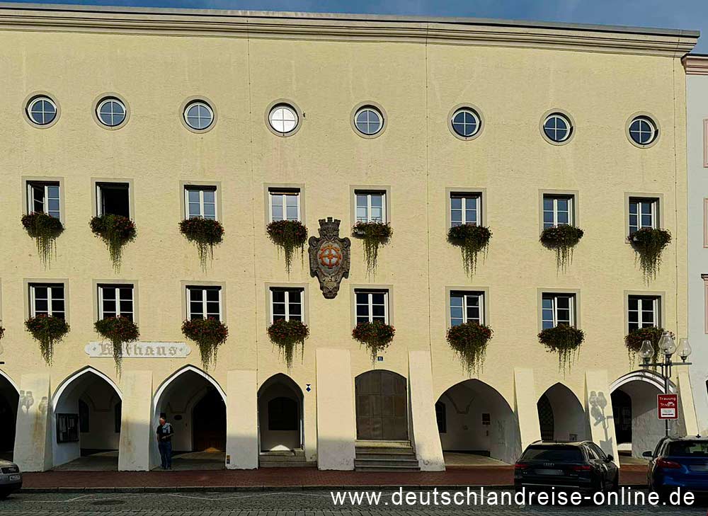 Das Rathaus von Mühldorf am Inn