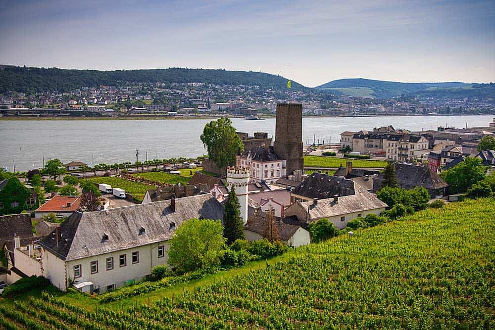 Rhein bei Rüdesheim im Bundesland Hessen. 