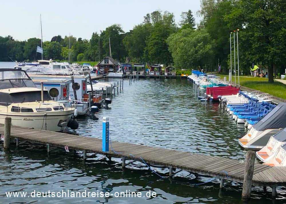 Der Yachthafen am Scharmützelsee (www.deutschlandreise-online.de)